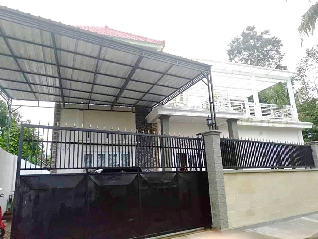 בניוואנגי Mangir Homestay מראה חיצוני תמונה
